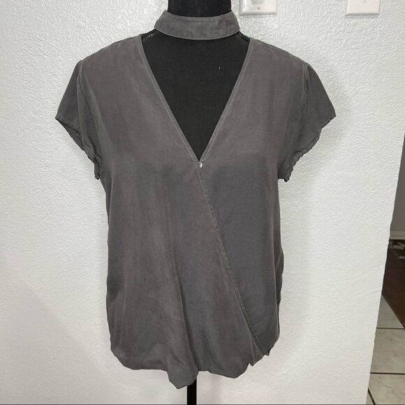 Cloth & Stone Tencel Chocker Surplice Neck Women Gray Top Sz Small - Picture 2 of 12